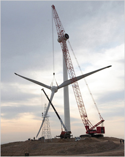 QUY350, 350Ton Crawler Crane at YinChuan Wind Power Plant in 2007