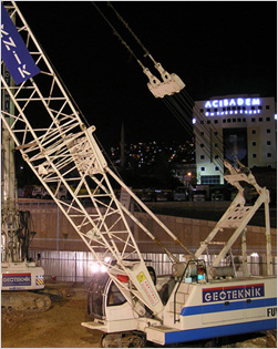 QUY50C, 50Ton Crawler Crane in Turkey in 2010.